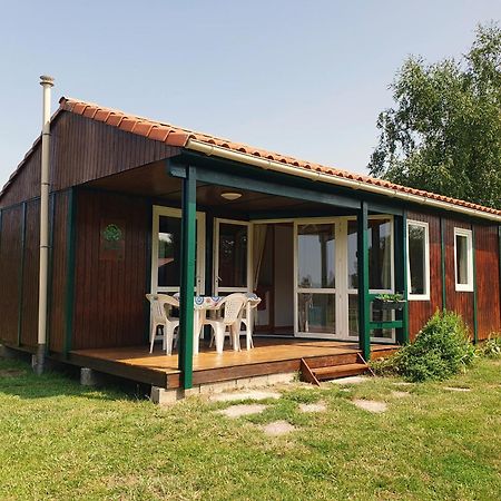 Les Chalets Du Quignon Autry-le-Chatel エクステリア 写真