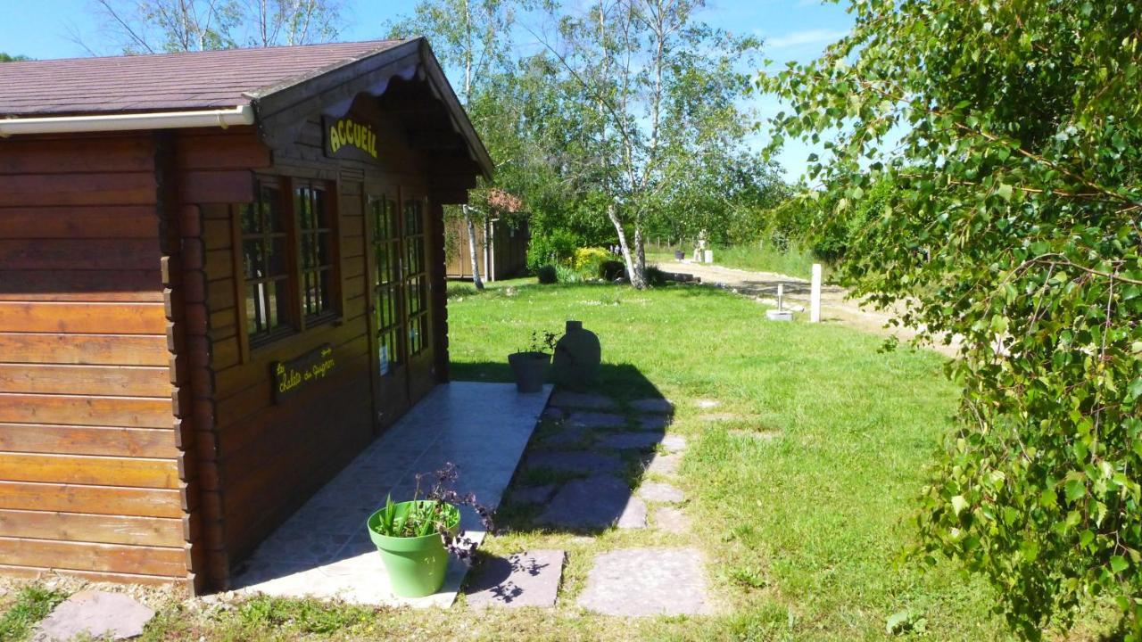 Les Chalets Du Quignon Autry-le-Chatel エクステリア 写真