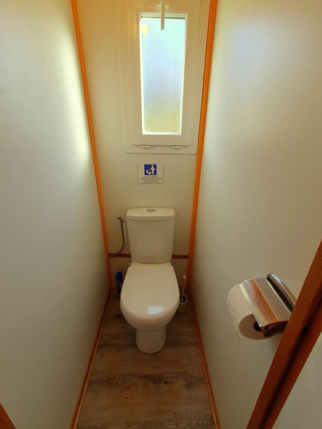 Les Chalets Du Quignon Autry-le-Chatel エクステリア 写真